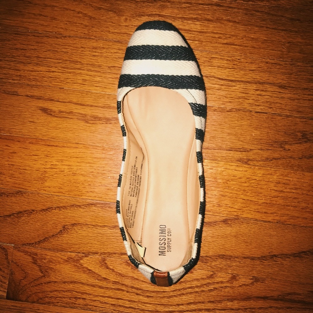 COPY - Black and white striped flats